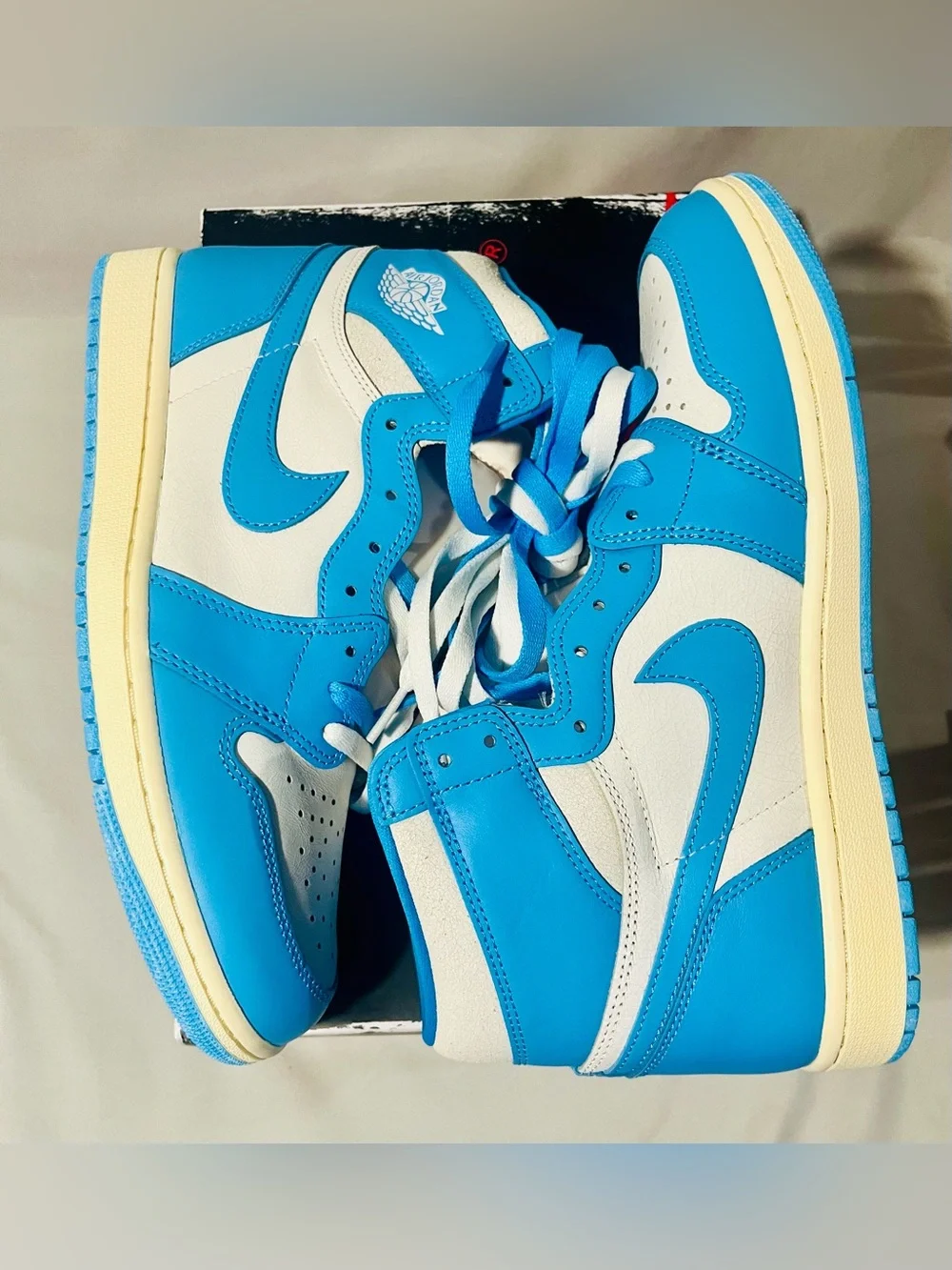 Nike Air Jordan 1 High Top Retro- White & Baby Blue - 10